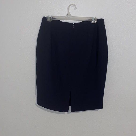 Tie front pencil skirt - Picture 2 of 4
